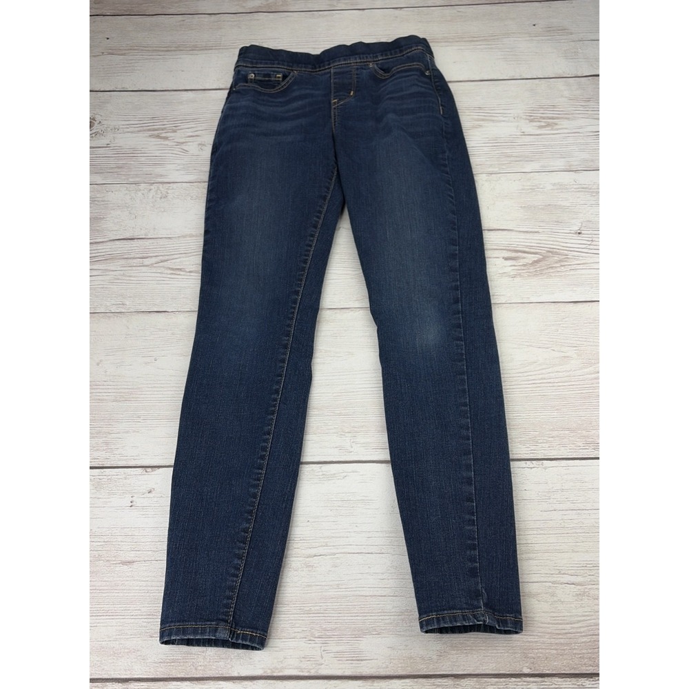 Signature Gold Levi Strauss Woman's Totally Shaping Pull On Skinny W26 L30 EXC